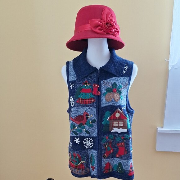 Heirloom Collectibles women's vintage Christmas sweater vest. - Picture 1 of 8